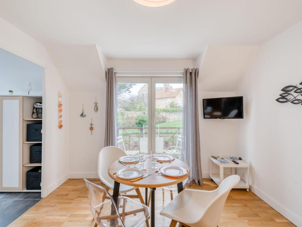 Apartment In A Residence By The Sea Port-en-Bessin-Huppain Eksteriør bilde
